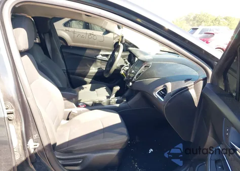 2017 Chevrolet Cruze Lt Auto from USA, damaged, VIN 3G1BE6SM2HS521134